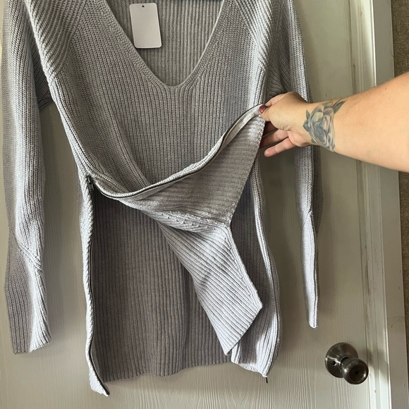 CAbi Light Gray V-Neck Sweater - Picture 4 of 10